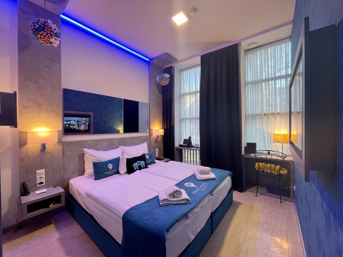 Smart Hotel Budapest & Apartments ภายนอก รูปภาพ