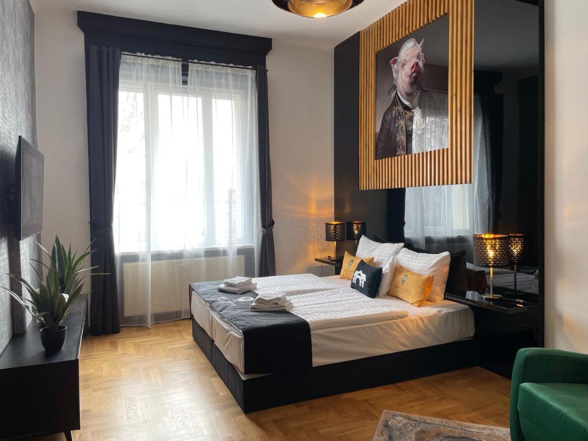 Smart Hotel Budapest & Apartments ภายนอก รูปภาพ